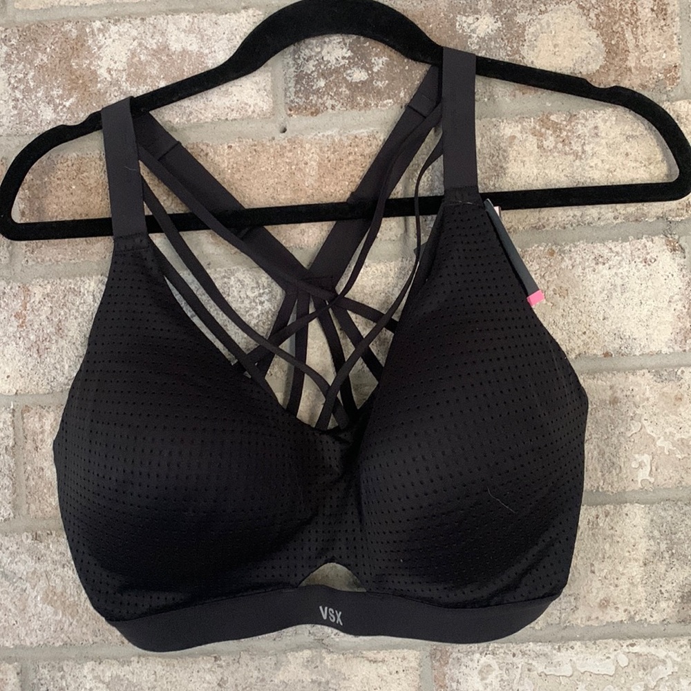 VS Spork strappy sport bra